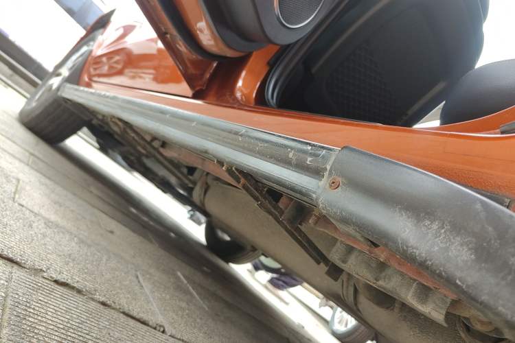 Used BYD Song 2018 1.5TID Automatic Smart Connect Prestige Model Left Side Sill
