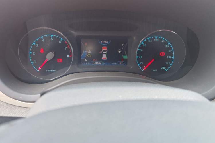 Used BYD Song 2018 1.5TI Manual Smart Connect Enjoyment Model Odometer Close Up