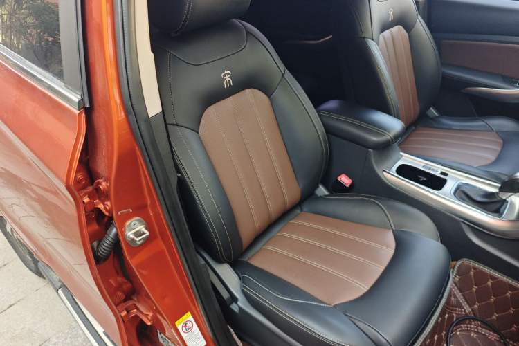 Used BYD Song 2018 1.5TID Automatic Smart Connect Prestige Model Right Front Seat
