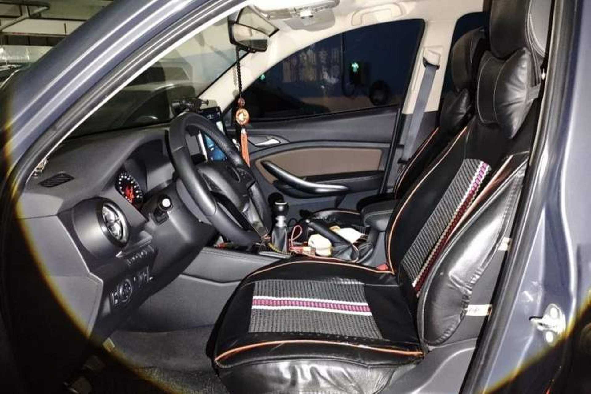 Used BYD Song 2019 1.5TI Manual Smart Connect Enjoyment Model Interior 2