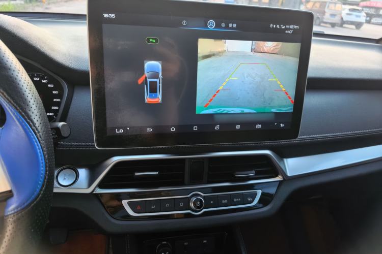 Used BYD Song 2019 1.5TI Manual Smart Connect Enjoyment Model Audio And AC Panel