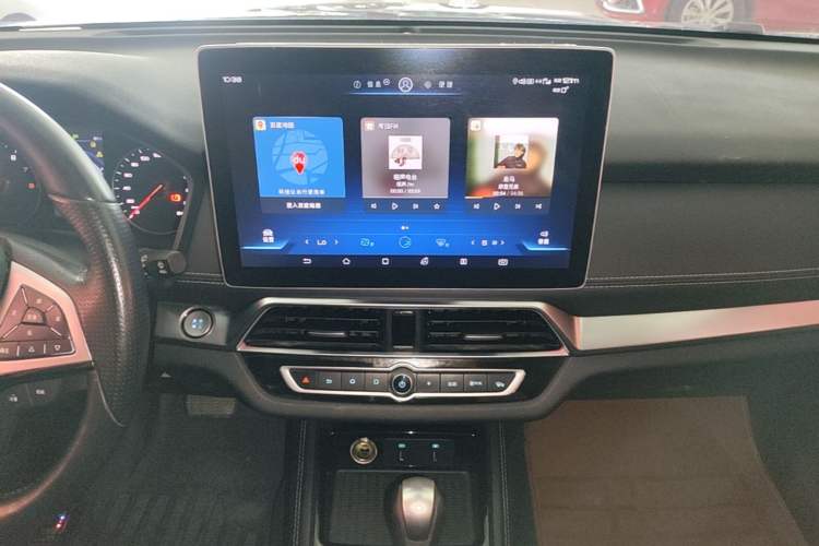 Used BYD Song 2019 1.5TI Automatic Smart Connect Luxurious Edition Audio And AC Panel