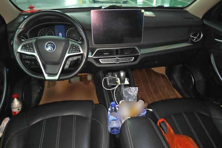 Used BYD Song 2019 1.5TI Automatic Smart Connect Luxe Version Center Console