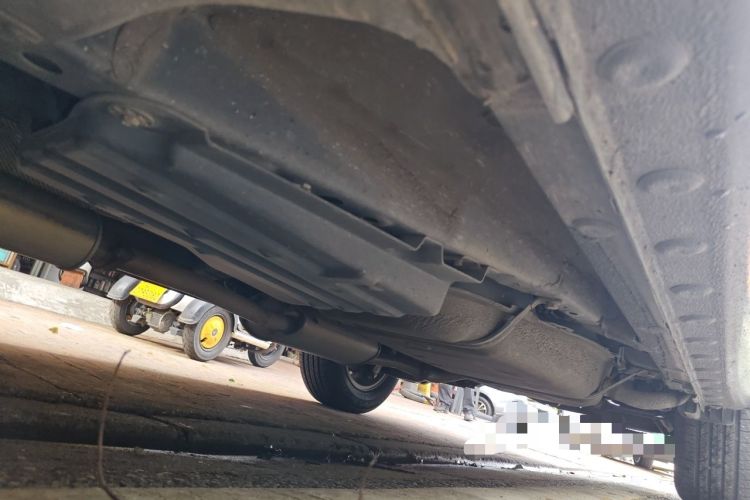 Used BYD Song 2019 1.5TI Automatic Smart Connect Luxurious Edition Chassis Front Left