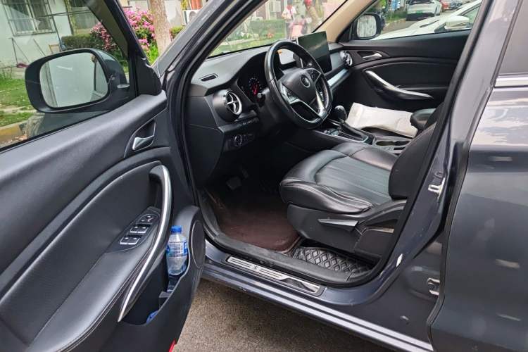 Used BYD Song 2019 1.5TI Automatic Smart Connect Dynamic Model Driver Seat