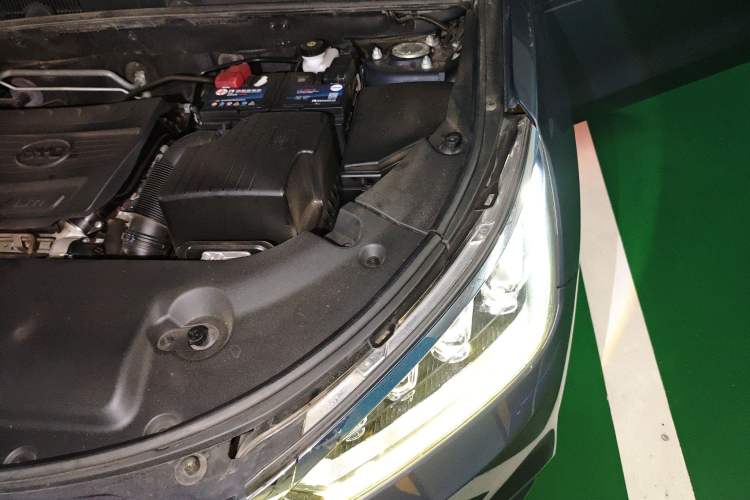 Used BYD Song 2019 1.5TI Manual Smart Connect Enjoyment Model Engine Bay Left