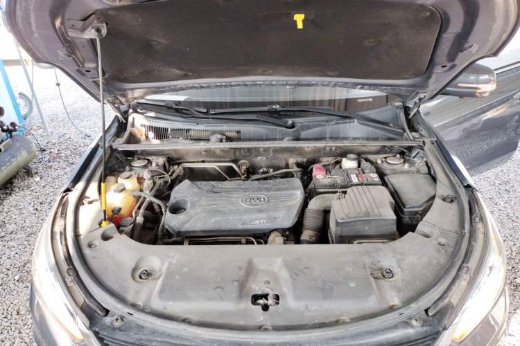 Used BYD Song 2019 1.5TI Automatic Smart Connect Luxurious Edition Engine Bay
