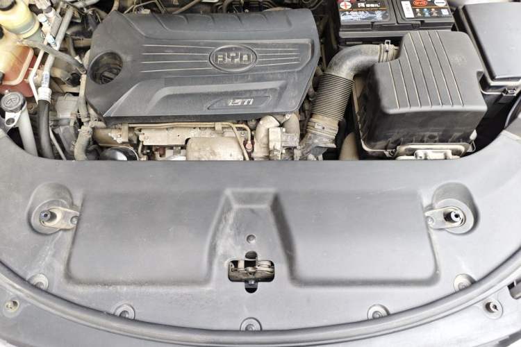 Used BYD Song 2019 1.5TI Automatic Smart Connect Luxurious Edition Engine Bay
