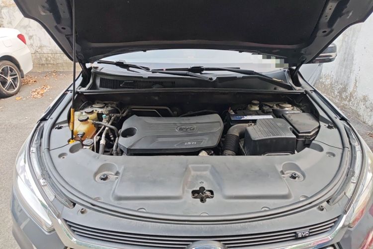 Used BYD Song 2019 1.5TI Automatic Smart Connect Dynamic Model Engine Bay