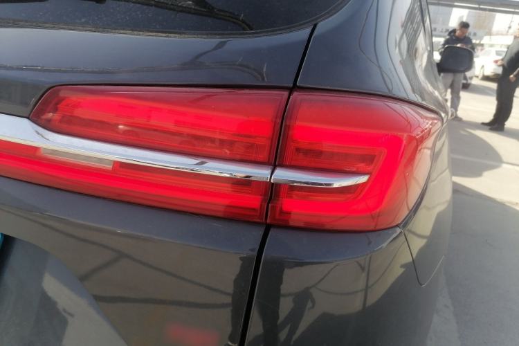 Used BYD Song 2019 1.5TI Automatic Smart Connect Luxurious Edition Exterior 3