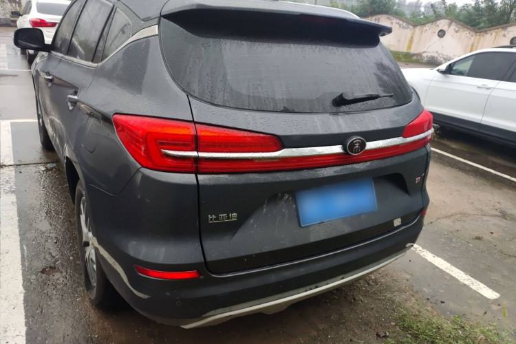 Used BYD Song 2019 1.5TI Manual Smart Connect Enjoyment Model Exterior 4