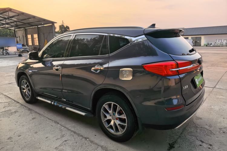 Used BYD Song 2019 1.5TI Manual Smart Connect Enjoyment Model Exterior 5
