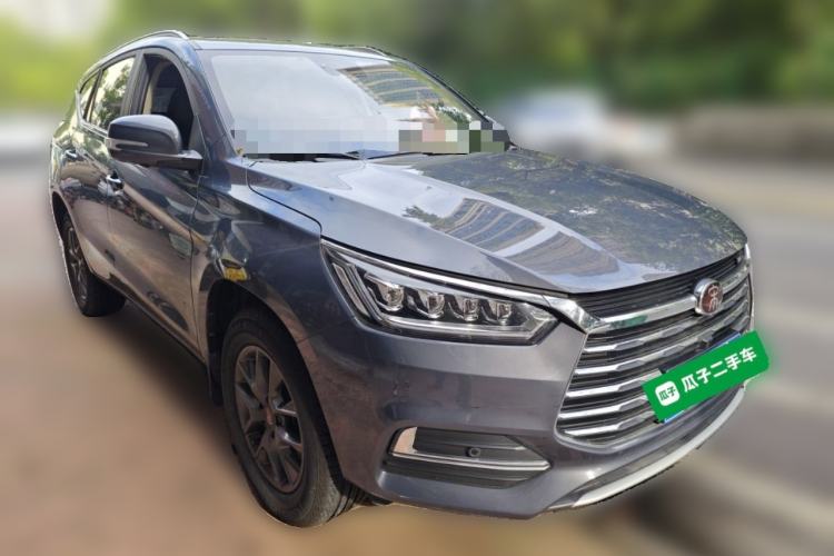 Used BYD Song 2019 1.5TI Automatic Smart Connect Luxurious Edition Front Right 45 Deg