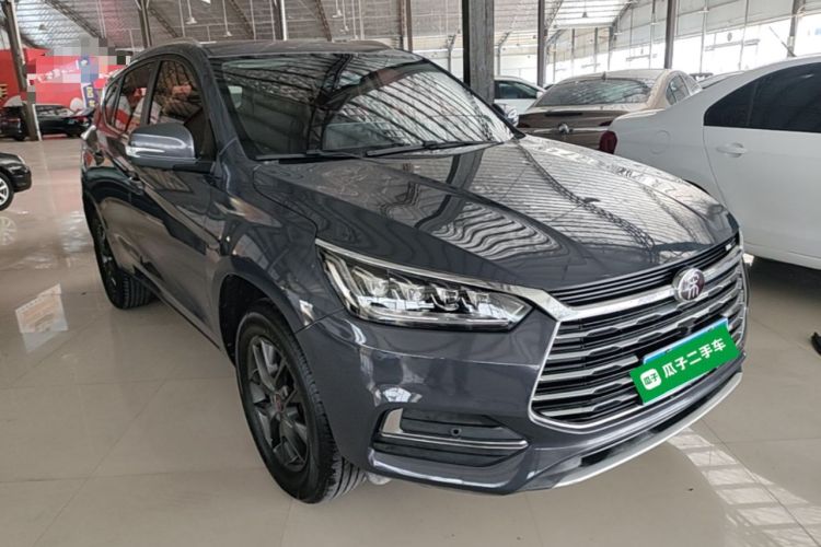Used BYD Song 2019 1.5TI Automatic Smart Connect Luxurious Edition Front Right 45 Deg
