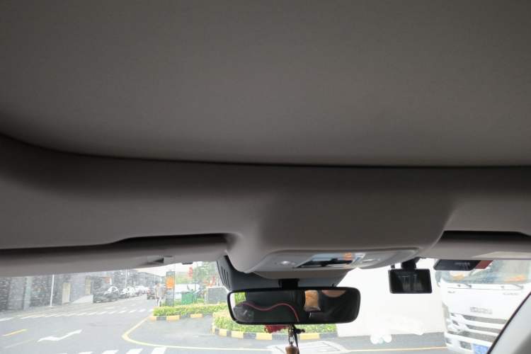 Used BYD Song 2019 1.5TI Automatic Smart Connect Luxurious Edition Headliner
