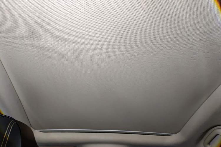 Used BYD Song 2019 1.5TI Manual Smart Connect Enjoyment Model Headliner