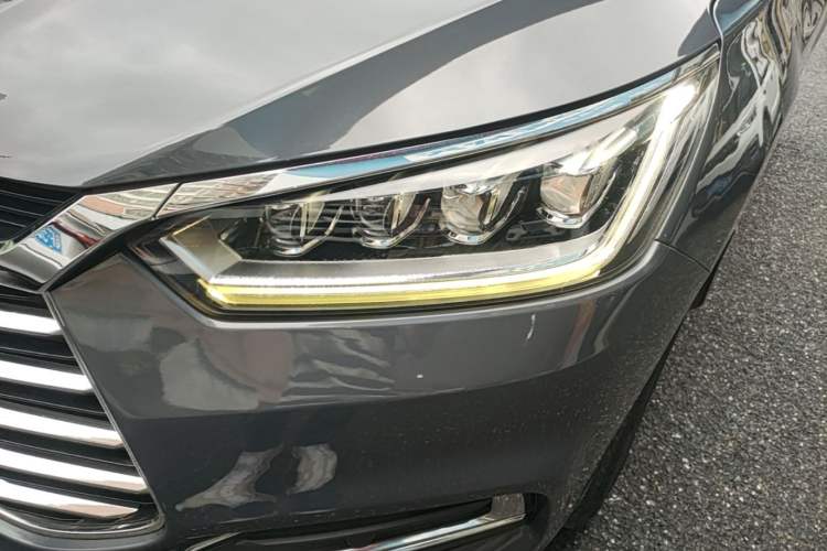 Used BYD Song 2019 1.5TI Automatic Smart Connect Dynamic Model Left Front Headlight