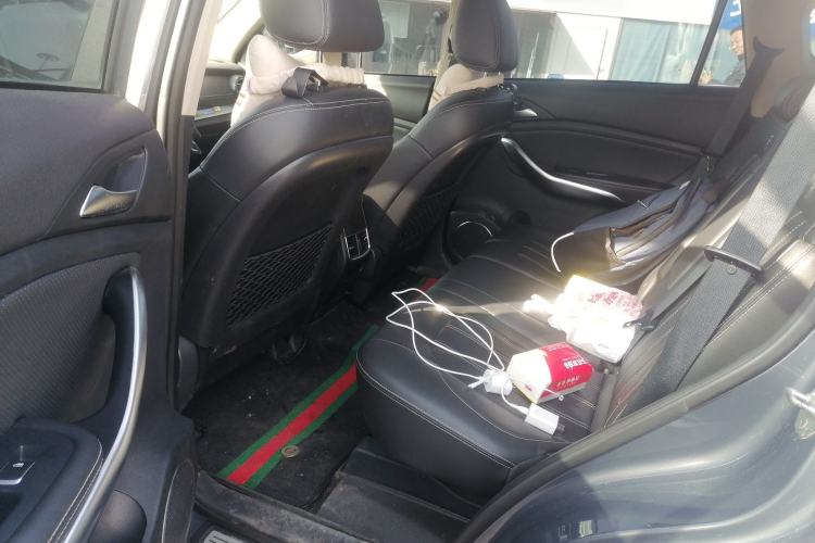 Used BYD Song 2019 1.5TI Automatic Smart Connect Luxurious Edition Left Rear Seat