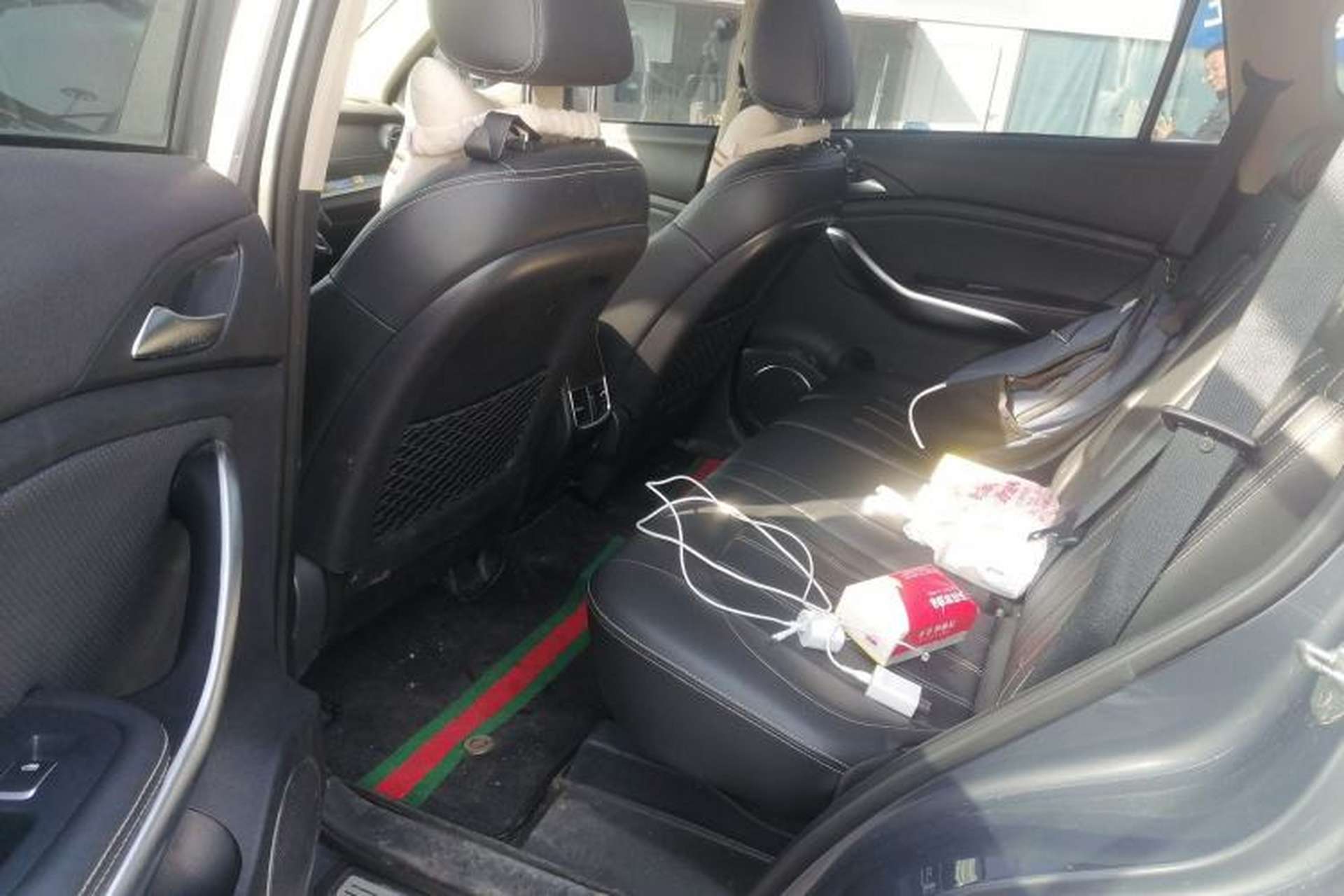Used BYD Song 2019 1.5TI Automatic Smart Connect Luxurious Edition Left Rear Seat