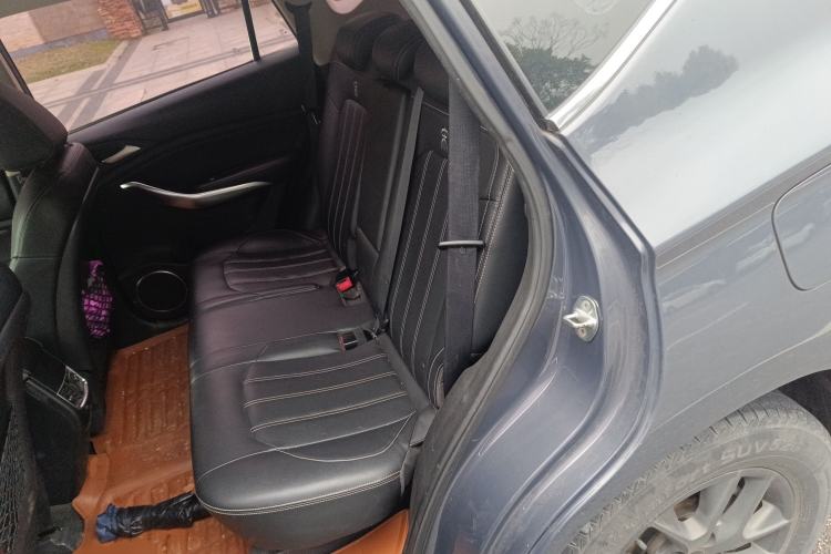 Used BYD Song 2019 1.5TI Automatic Smart Connect Luxurious Edition Left Rear Seat