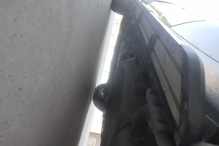 Used BYD Song 2019 1.5TI Manual Smart Connect Enjoyment Model Left Side Sill