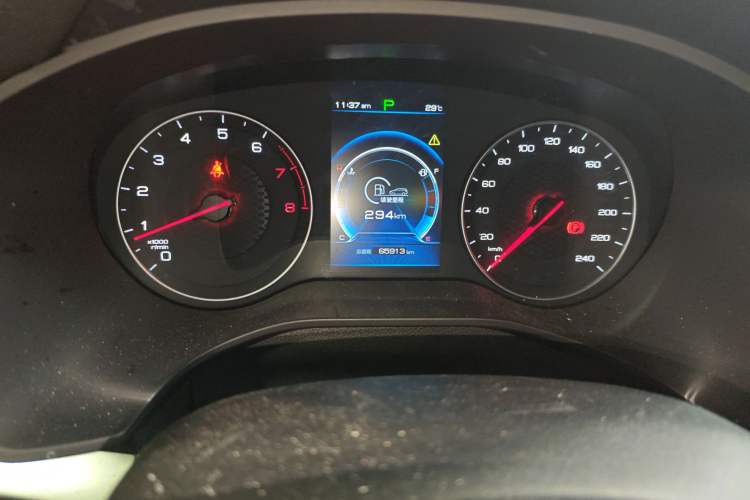 Used BYD Song 2019 1.5TI Automatic Smart Connect Luxurious Edition Odometer Close Up