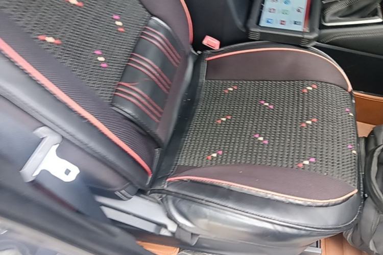 Used BYD Song 2019 1.5TI Automatic Smart Connect Luxurious Edition Right Front Seat
