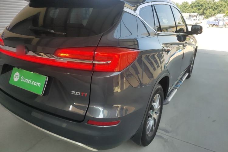 Used BYD Song 2019 1.5TI Manual Smart Connect Enjoyment Model Right Rear Taillight