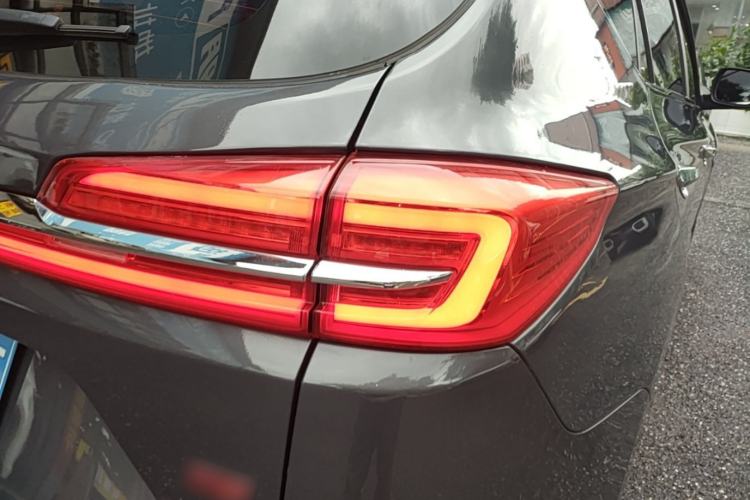 Used BYD Song 2019 1.5TI Automatic Smart Connect Dynamic Model Right Rear Taillight