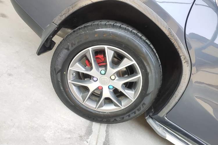 Used BYD Song 2019 1.5TI Manual Smart Connect Enjoyment Model Right Rear Wheel Hub