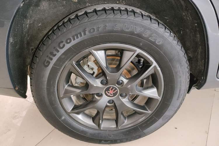 Used BYD Song 2019 1.5TI Automatic Smart Connect Luxurious Edition Right Rear Wheel Hub