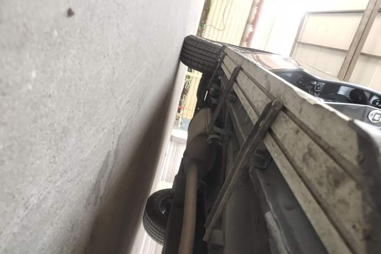 Used BYD Song 2019 1.5TI Manual Smart Connect Enjoyment Model Right Side Sill