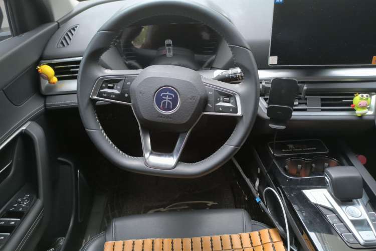 Used BYD Song 2019 1.5TI Automatic Smart Connect Luxurious Edition Steering Wheel