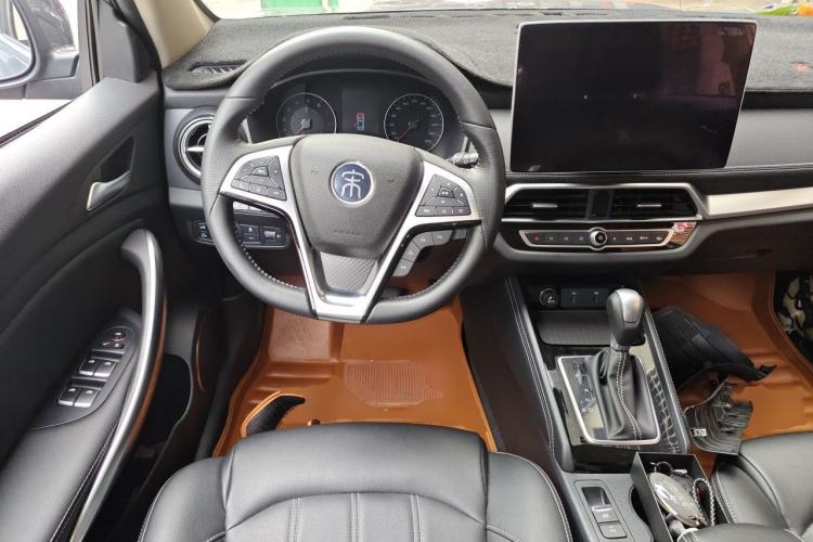 Used BYD Song 2019 1.5TI Automatic Smart Connect Luxurious Edition Steering Wheel