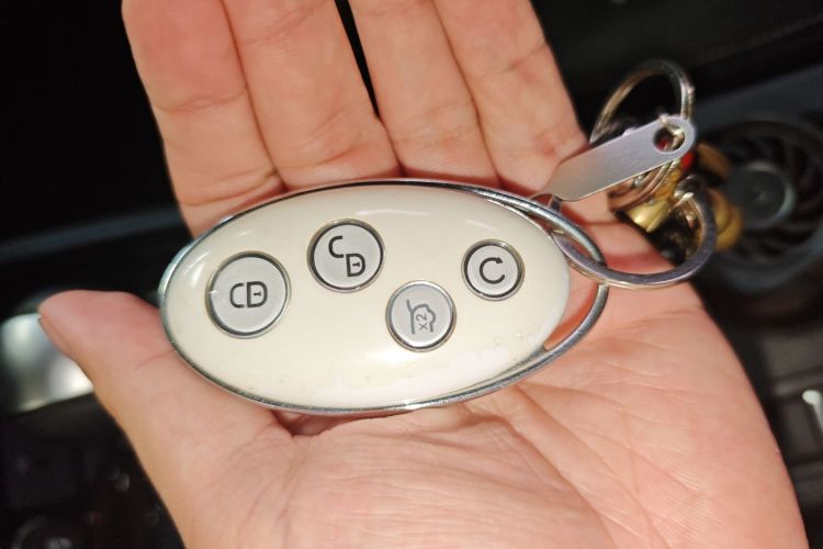 Used BYD Song 2019 1.5TI Automatic Smart Connect Luxurious Edition Vehicle Key