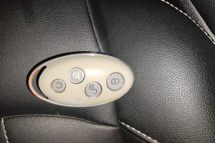 Used BYD Song 2019 1.5TI Automatic Smart Connect Luxurious Edition Vehicle Key