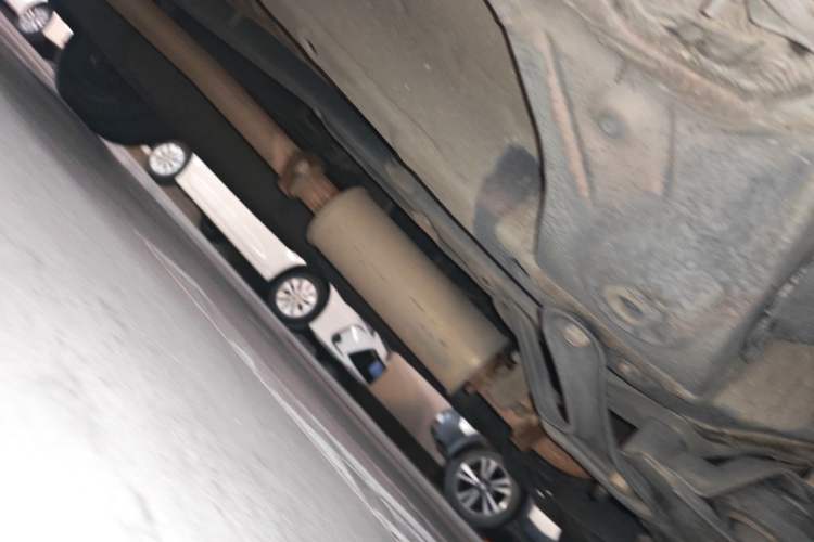 Used BYD Song 2019 1.5TI Automatic Smart Connect Luxe Version Chassis Front Right