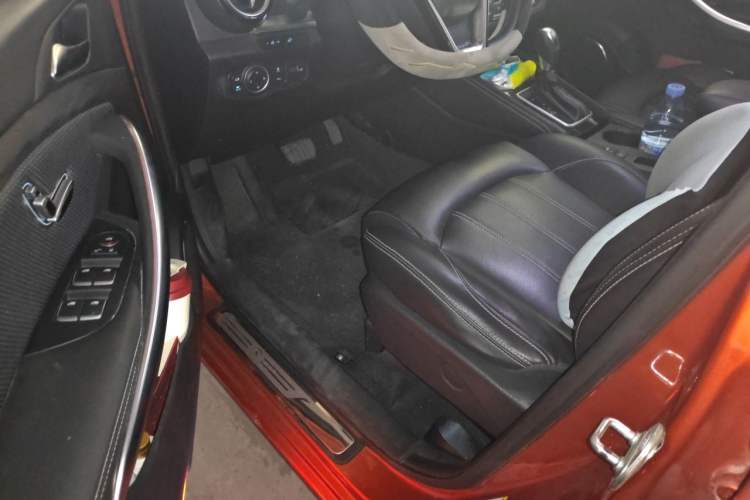 Used BYD Song 2019 1.5TI Automatic Smart Connect Luxe Version Driver Seat