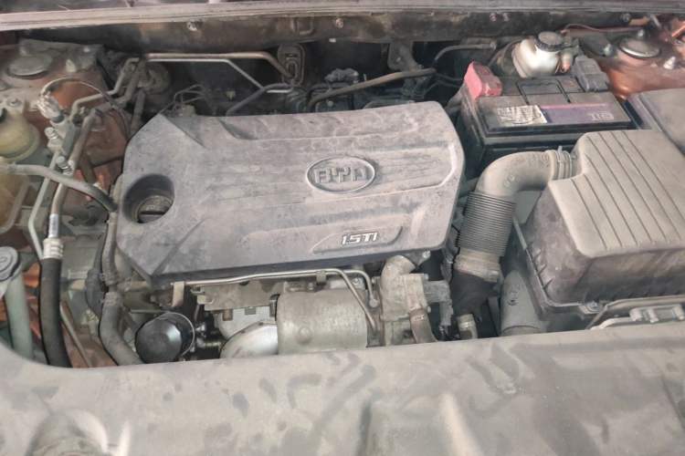 Used BYD Song 2019 1.5TI Automatic Smart Connect Luxe Version Engine Bay