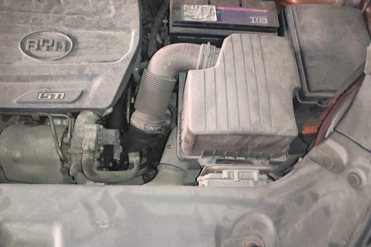 Used BYD Song 2019 1.5TI Automatic Smart Connect Luxe Version Engine Bay Left