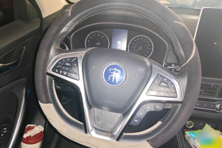 Used BYD Song 2019 1.5TI Automatic Smart Connect Luxe Version Steering Wheel