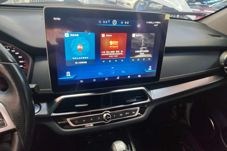 Used BYD Song 2019 1.5TI Automatic Smart Connect Dynamic Model Audio And AC Panel