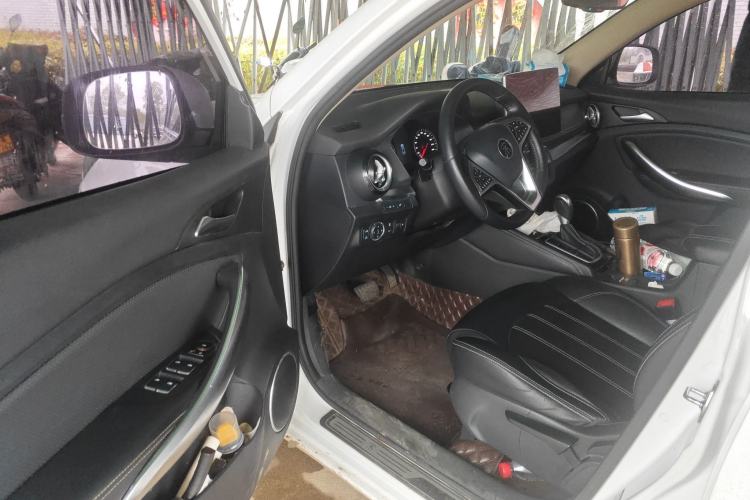 Used BYD Song 2019 1.5TI Automatic Smart Connect Luxurious Edition Driver Seat