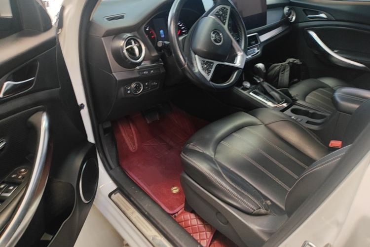 Used BYD Song 2019 1.5TI Automatic Smart Connect Dynamic Model Driver Seat