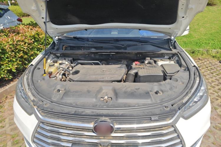 Used BYD Song 2019 1.5TI Automatic Smart Connect Dynamic Model Engine Bay