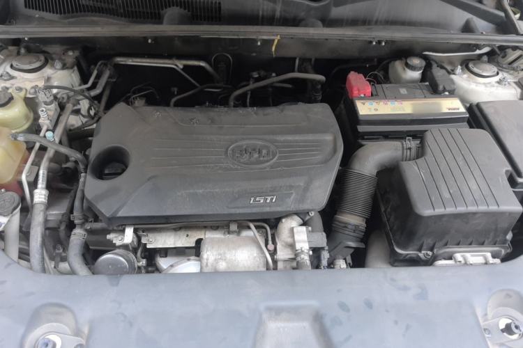 Used BYD Song 2019 1.5TI Automatic Smart Connect Luxurious Edition Engine Bay
