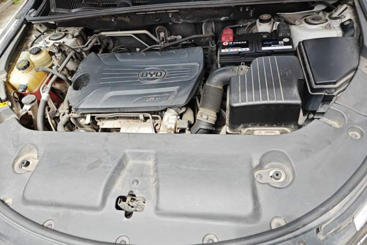 Used BYD Song 2019 1.5TI Automatic Smart Connect Luxurious Edition Engine Bay