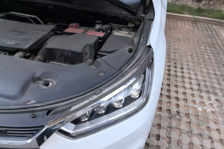 Used BYD Song 2019 1.5TI Automatic Smart Connect Dynamic Model Engine Bay Left