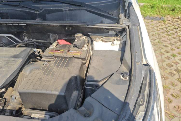 Used BYD Song 2019 1.5TI Automatic Smart Connect Dynamic Model Engine Bay Left
