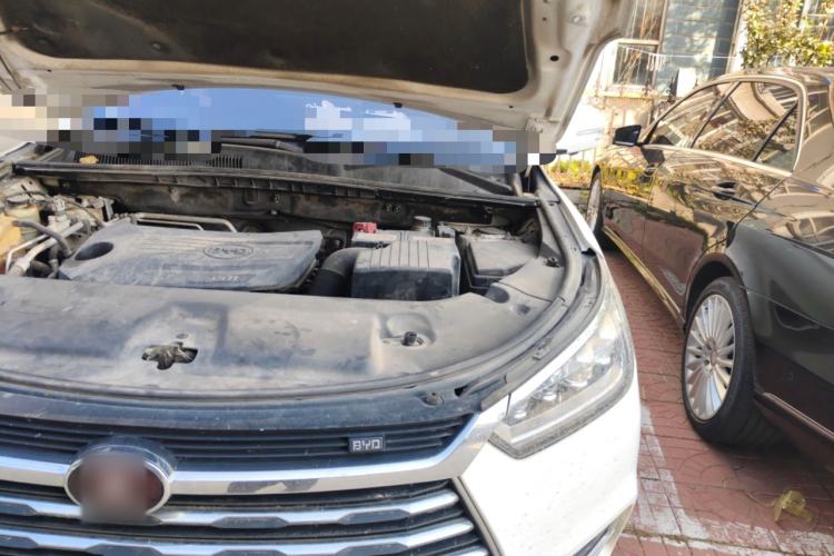 Used BYD Song 2019 1.5TI Automatic Smart Connect Luxe Version Engine Bay Left